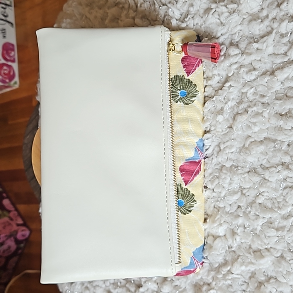 Rachel pally 🖤 clutch (403)